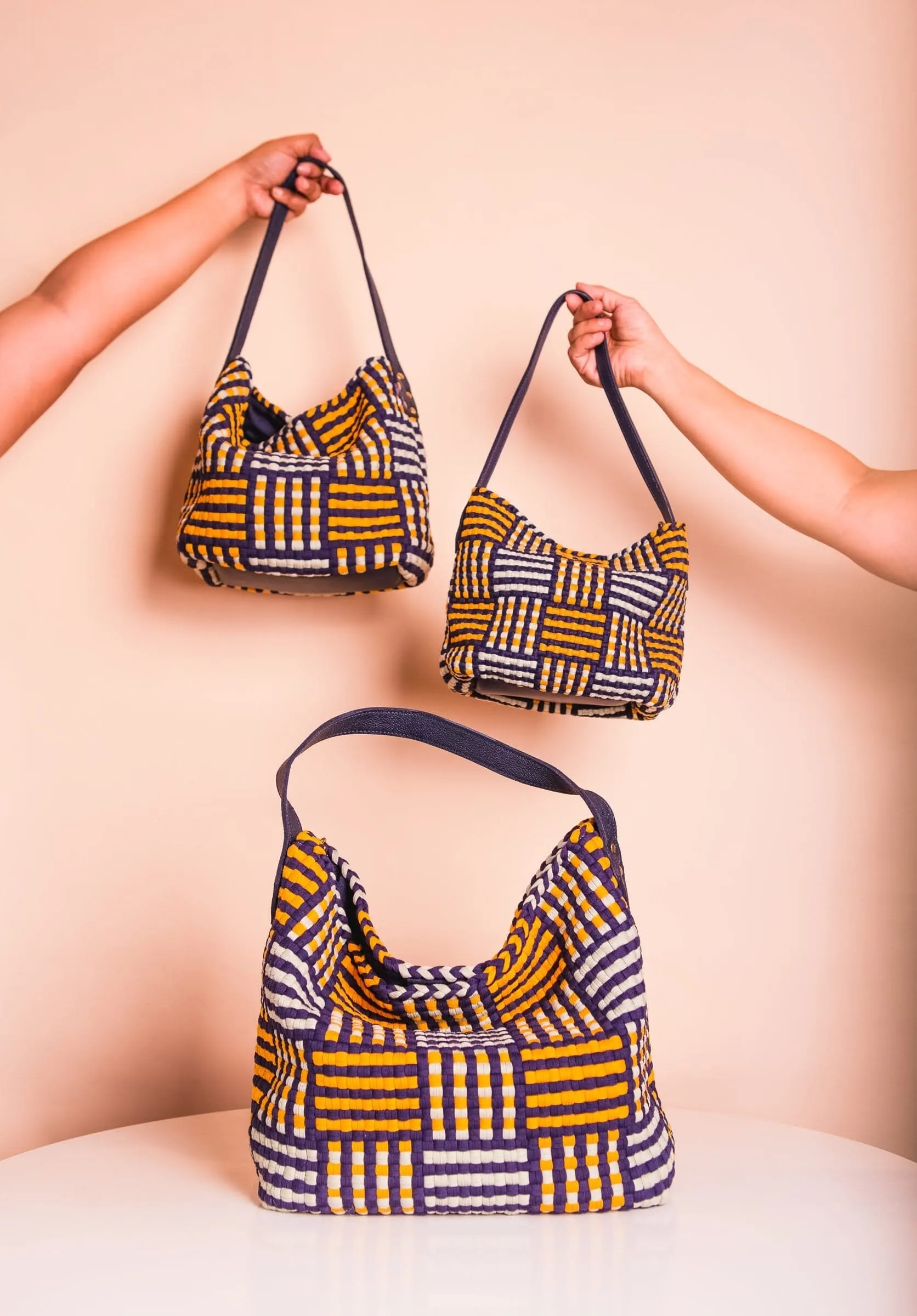 Buslo Mini Mat Pattern Navy & Yellow with Longer Handle