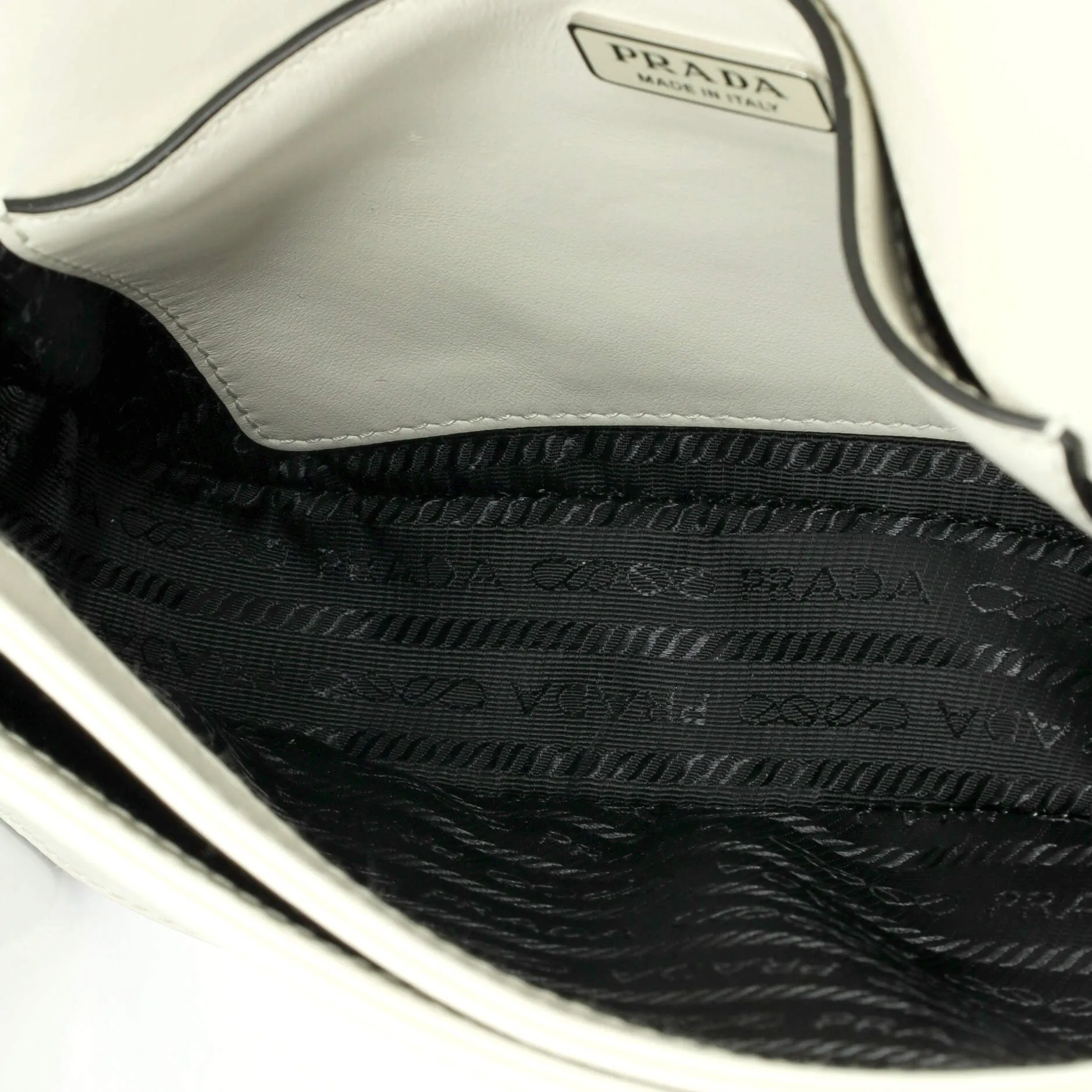 Full Flap Shoulder Bag Brushed Leather