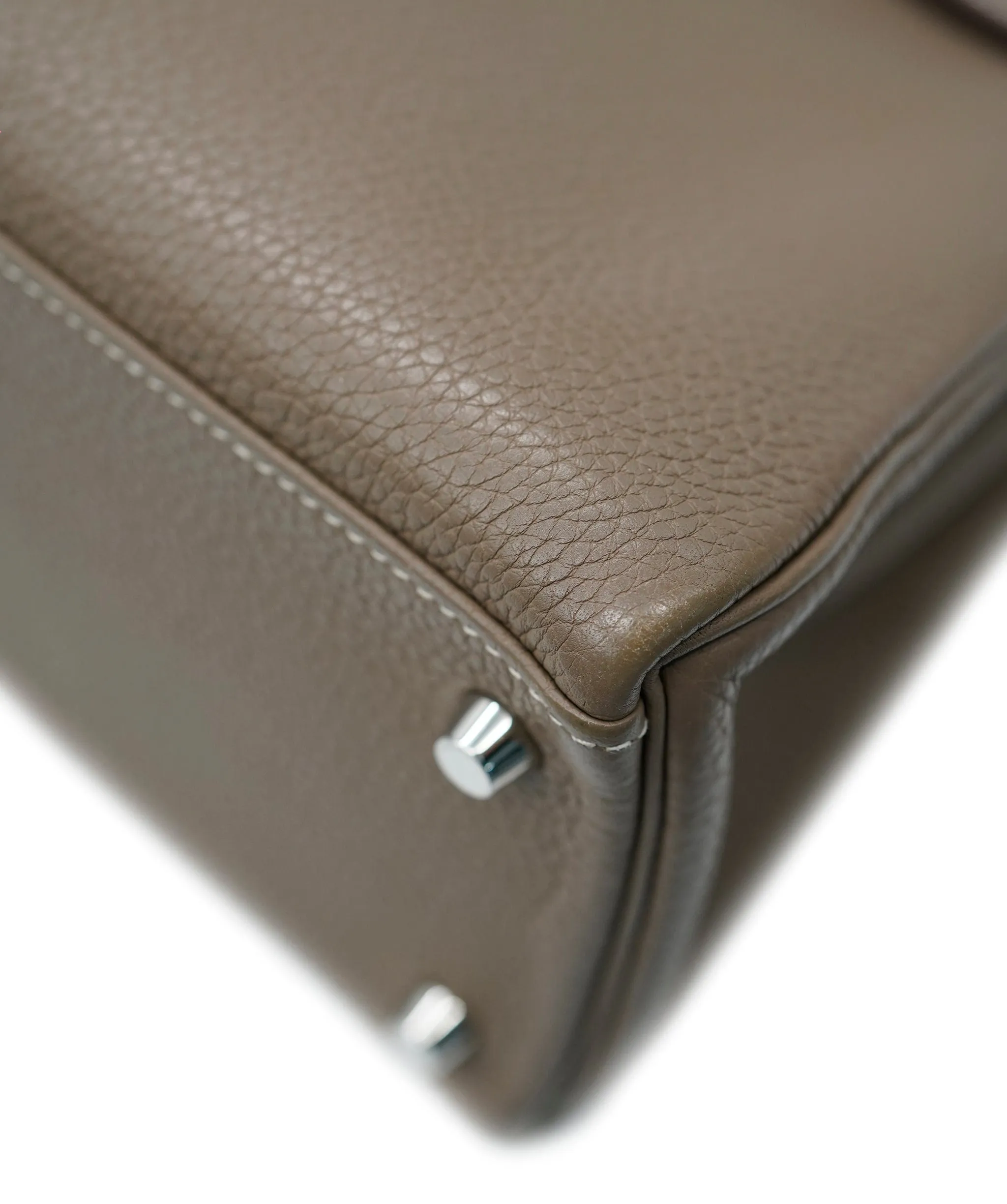 Hermès Kelly 28 Etoupe Togo PHW DXBS0054