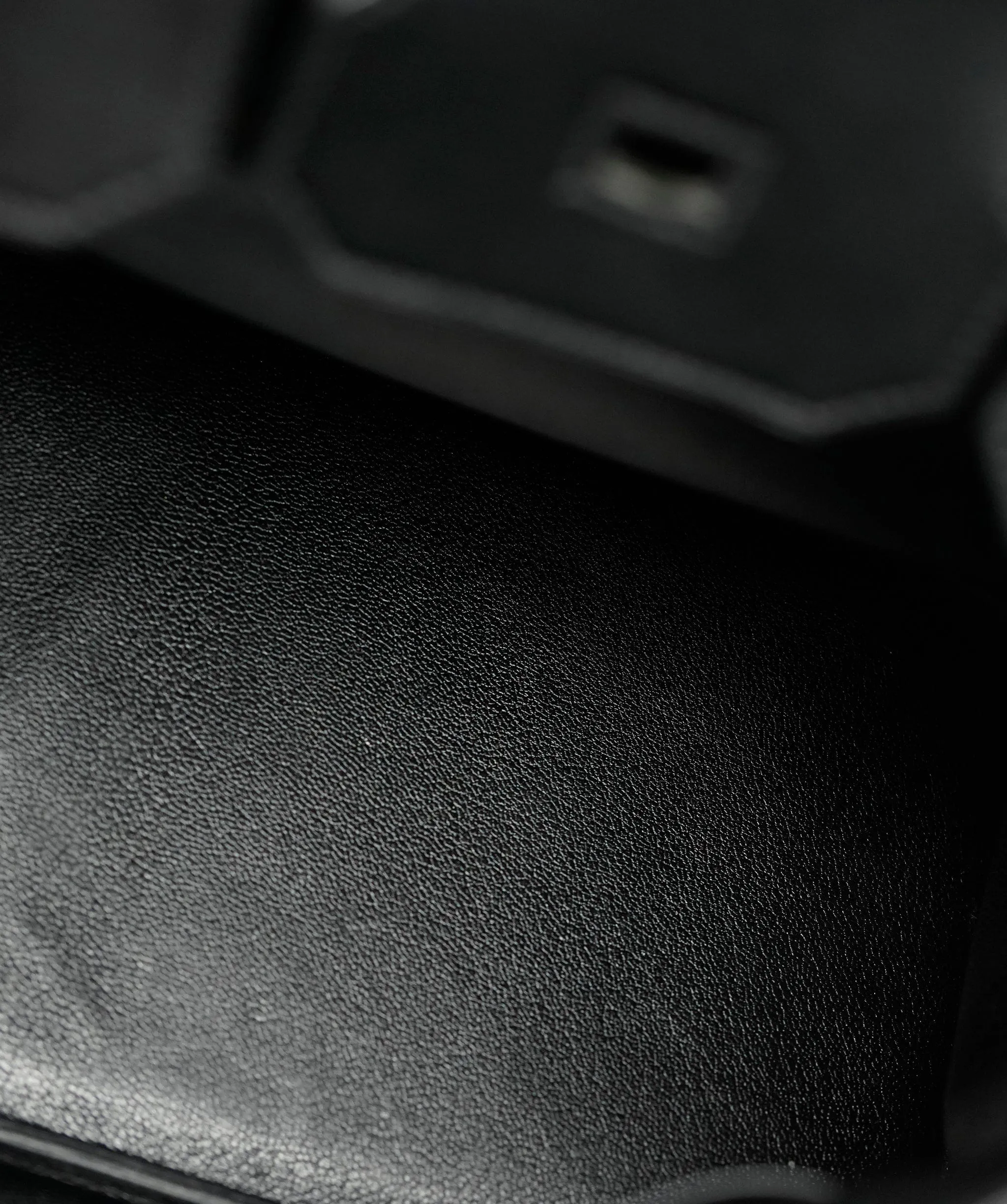 Hermès Vintage Birkin 35 Black Gulliver GHW #Y ASC4920