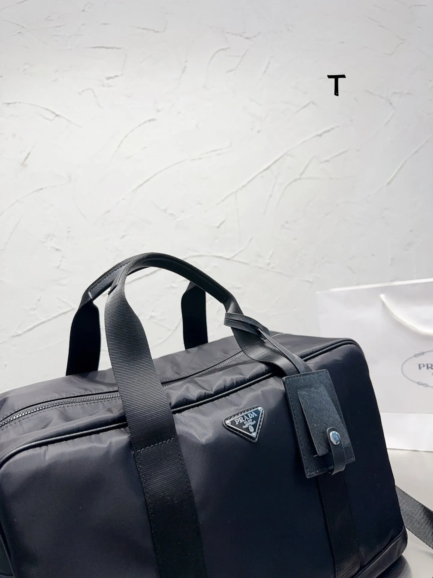 PD189 Luggage / 16.9x10.2inch
